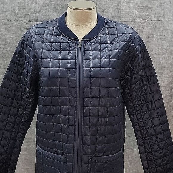 Athleta Grandview Primaloft shell jacket Lightweight Puffer Navy Blue Women's S - Picture 3 of 11